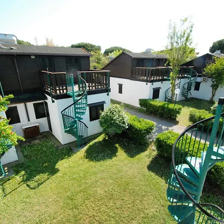 Holiday home Locazione Turistica Borsetti.7
