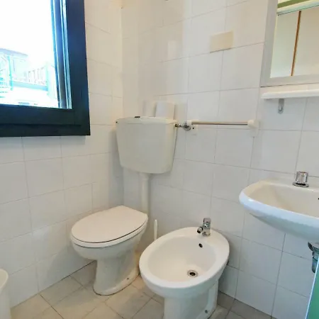 Locazione Turistica Borsetti.7 Holiday home *